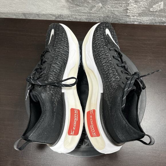 Nike ZoomX Invincible Run 3 Womens Size 8 Black White Lace Up Running Shoes - Picture 9 of 10